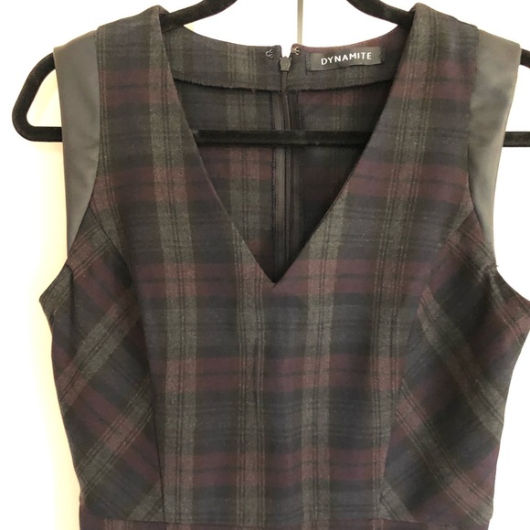 V-neck Plaid Dress - Picture 2 of 3
